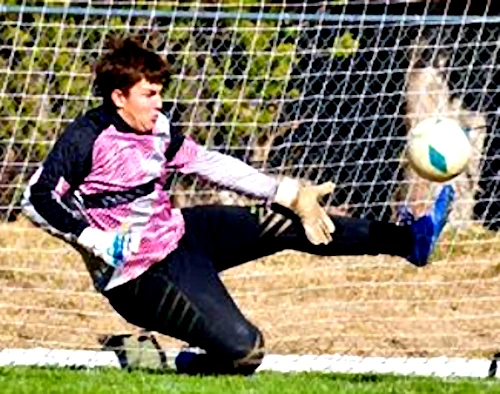 Badger boys shut out Lumberjacks in soccer districts