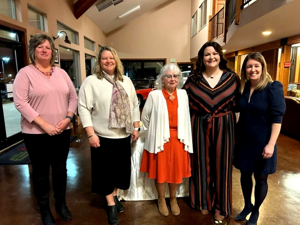 Beta Sigma Phi welcomes six