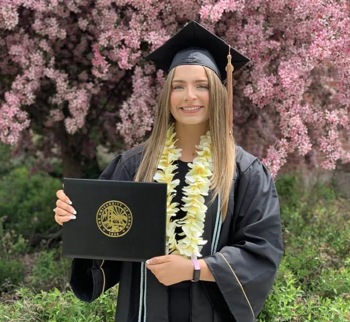 Anna Bliss graduates University of Idaho with honors