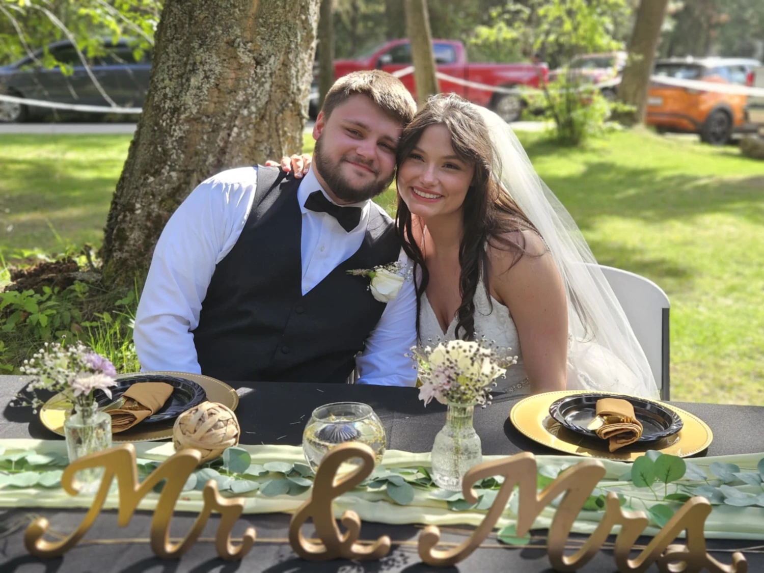 Nadia Fleck weds Anthony Cooper