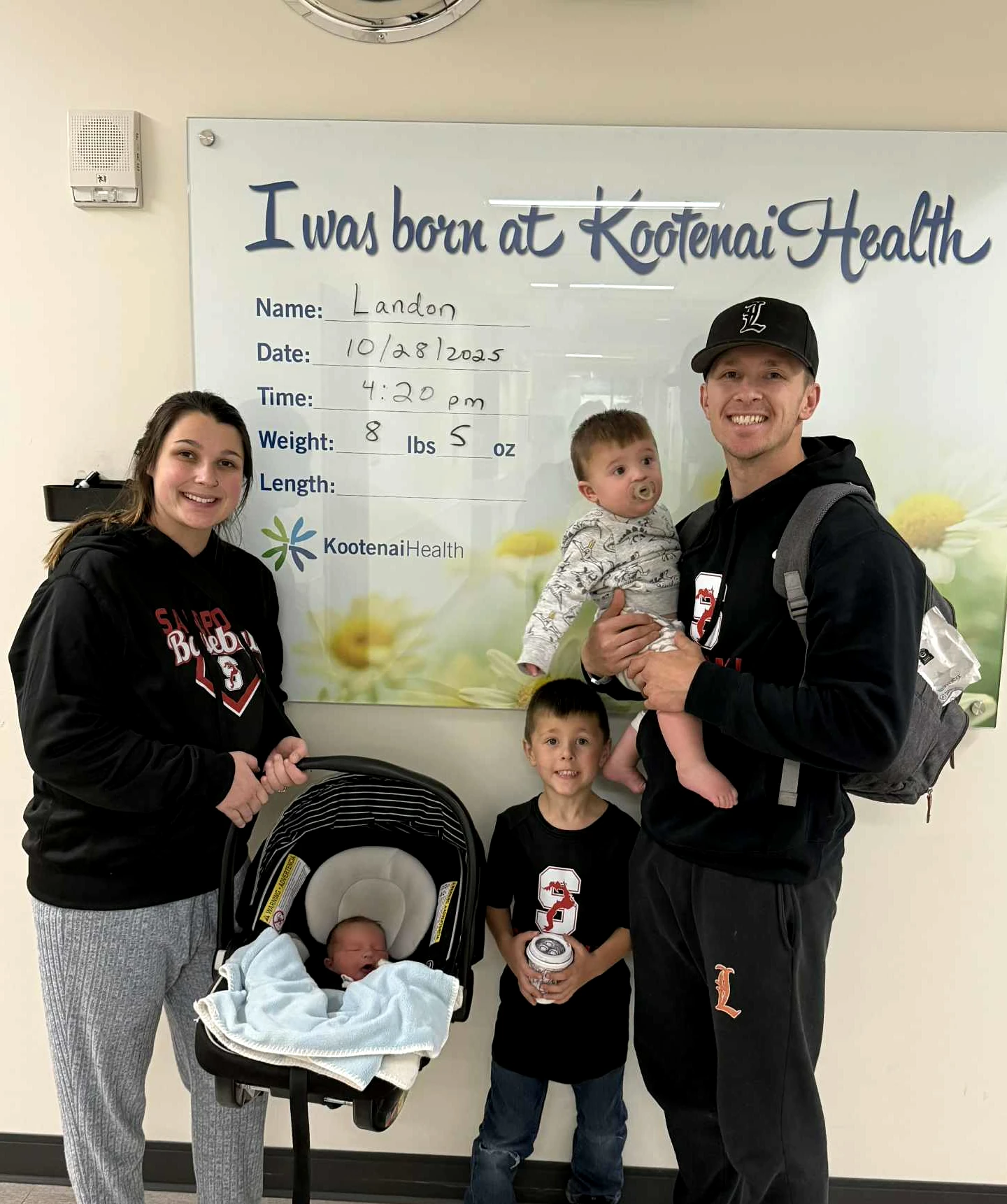 Landon James Dunham has arrived!